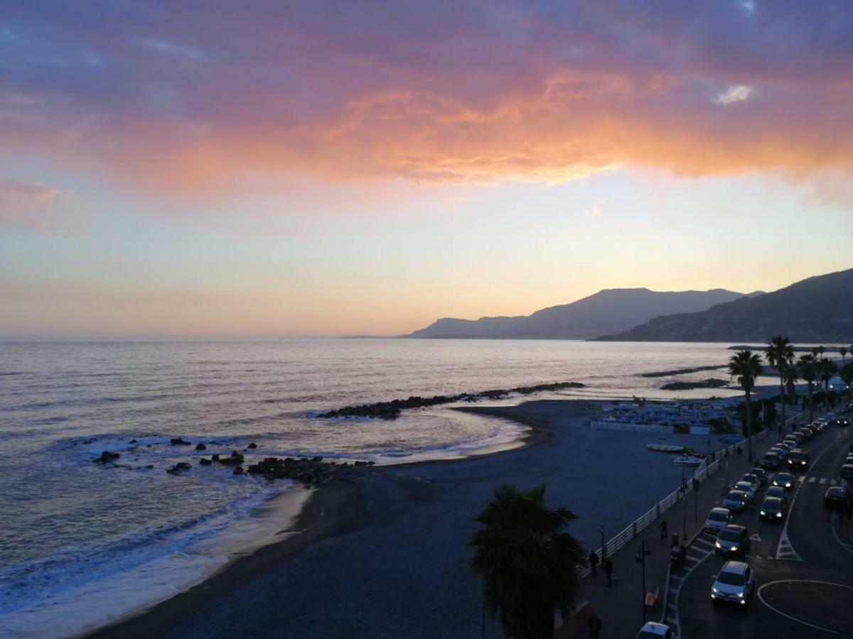 Suite Ventimiglia Exteriör bild